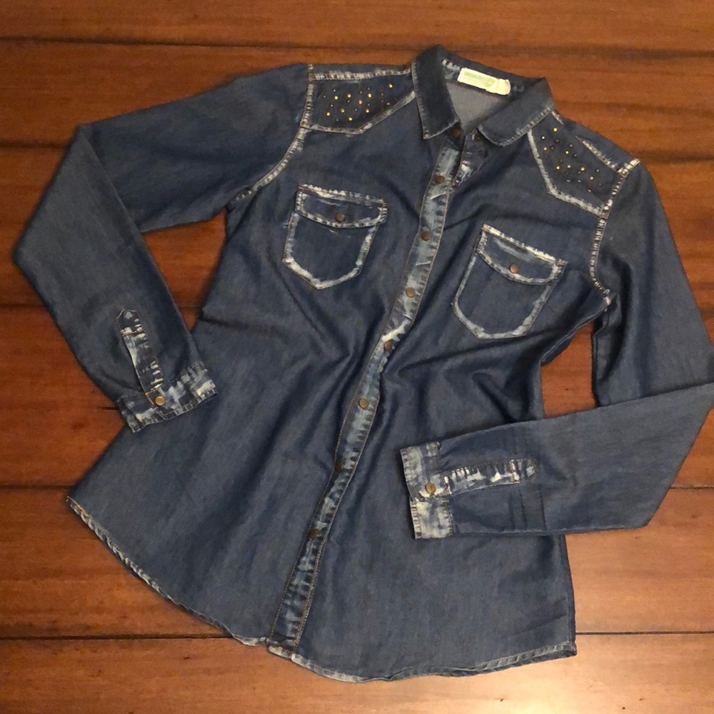 Dream Out Loud by Selena Gomez -Chambray Button Up